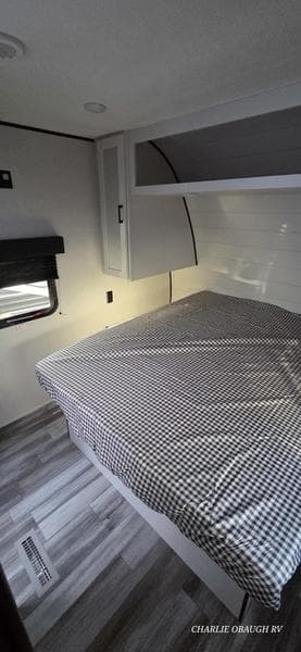 New 2026 Jayco Jay Flight SLX 265TH Toy Hauler - photo - 18