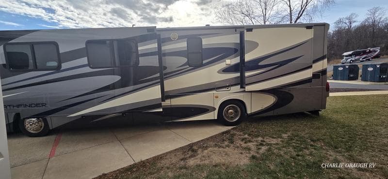 2008 Coachmen "TEST DRIVE BY APPOINTMENT" 386QS Photo in Staunton VA 24401