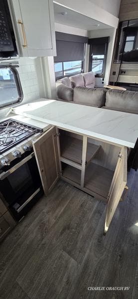 New 2026 Jayco Eagle Fifth Wheels 365UKTS - photo - 21
