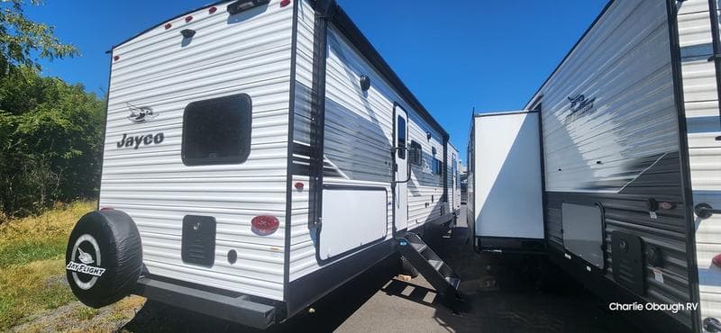 2026 Jayco Jay Flight SLX 330TBS Photo in Staunton VA 24401