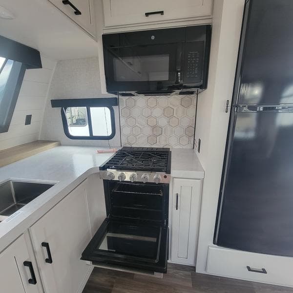 New 2024 Jayco Eagle 274FKDS - photo - 16