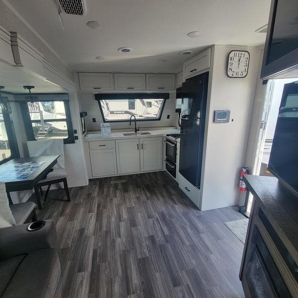 New 2024 Jayco Eagle 274FKDS - photo - 39