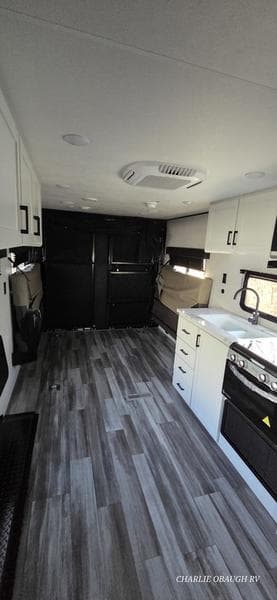 New 2026 Jayco Jay Flight SLX 265TH Toy Hauler - photo - 7