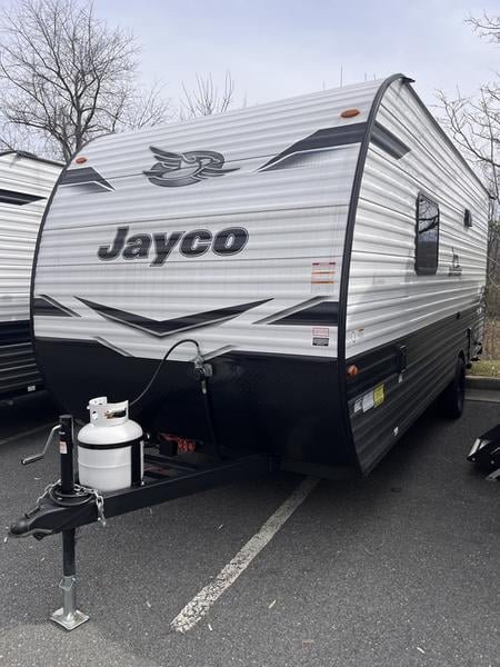 2024 Jayco Jay Flight SLX 195RB Photo in Staunton VA 24401