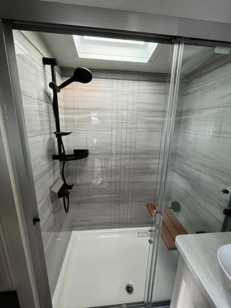 New 2023 Jayco North Point 373BHOK - photo - 23