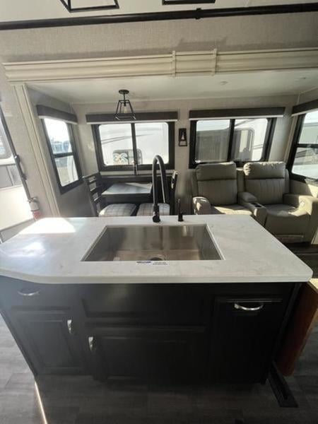 New 2023 Jayco North Point 373BHOK - photo - 8