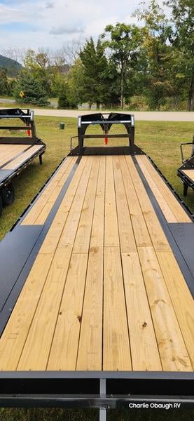 2026 PJ Trailers LX: Low-Pro Flatdeck w/8k Axles LXQ3082BSWK Photo in Staunton VA 24401