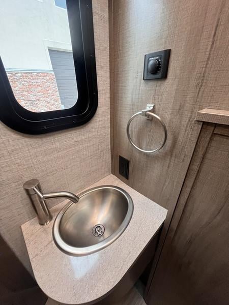 New 2023 Jayco Melbourne Prestige 24NP - photo - 27