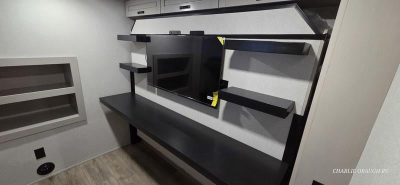 New 2026 Jayco North Point 377RLBH - photo - 40