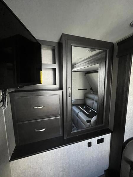 New 2023 Jayco North Point 373BHOK - photo - 27