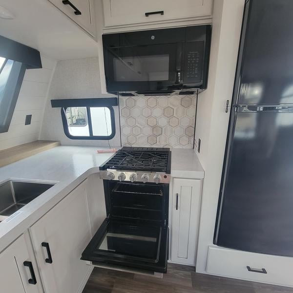 New 2024 Jayco Eagle 274FKDS - photo - 16