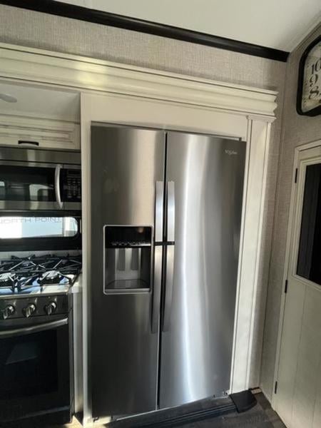 New 2023 Jayco North Point 373BHOK - photo - 31