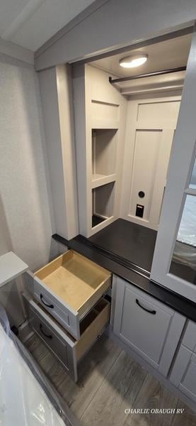 New 2026 Jayco North Point 377RLBH - photo - 34