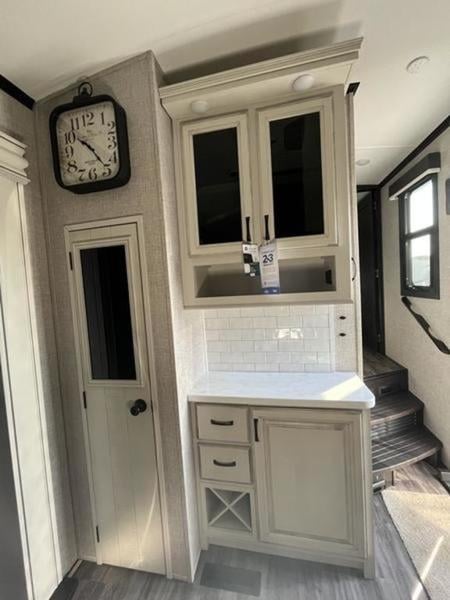 New 2023 Jayco North Point 373BHOK - photo - 16