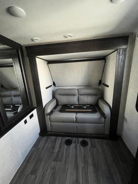 New 2023 Jayco North Point 373BHOK - photo - 10