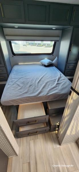 New 2025 Forest River IBEX Travel Trailers 25RLSS - photo - 22