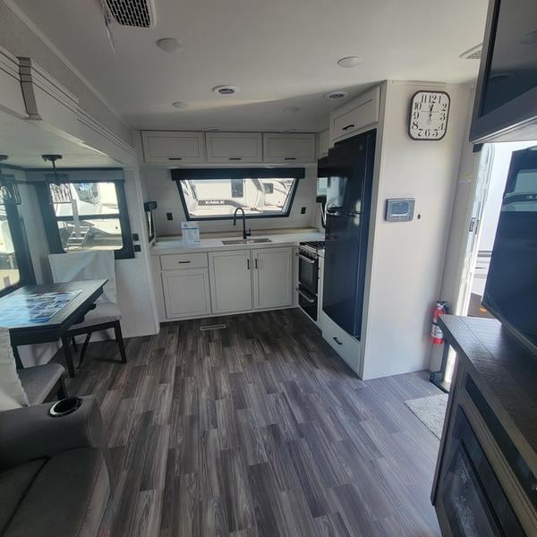New 2024 Jayco Eagle 274FKDS - photo - 39