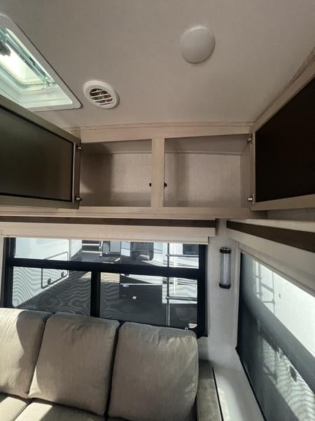 New 2023 Forest River Rockwood Signature 8294BS - photo - 19