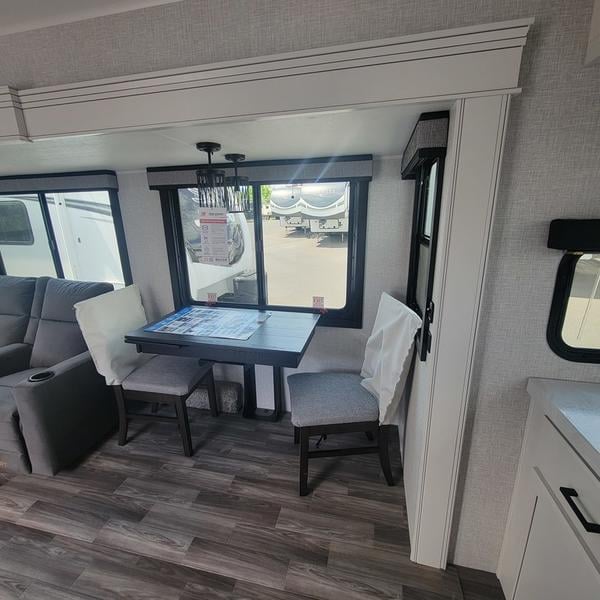 New 2024 Jayco Eagle 274FKDS - photo - 19
