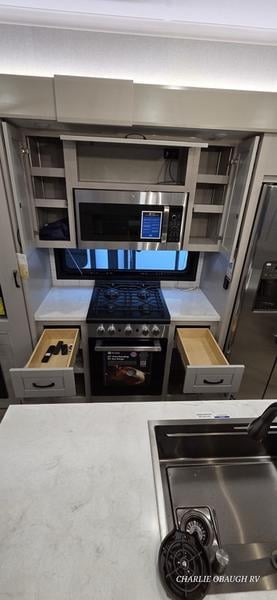 New 2026 Jayco North Point 377RLBH - photo - 16