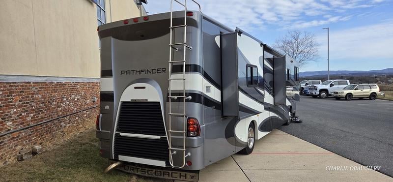 2008 Coachmen 386QS Photo in Staunton VA 24401