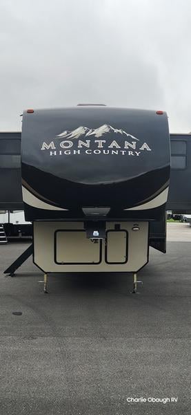 2017 Keystone RV Montana High Country 381TH Photo in Staunton VA 24401