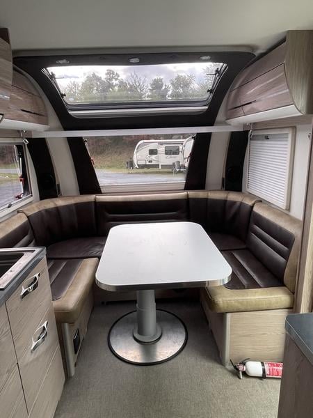 Pre-Owned 2020 nuCamp AVIA - photo - 6