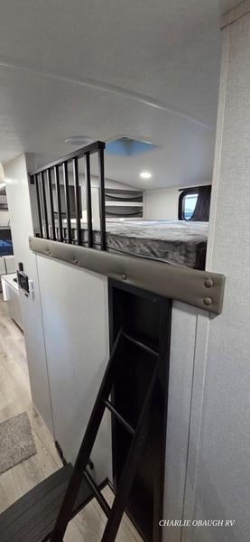 New 2026 Jayco North Point 377RLBH - photo - 37