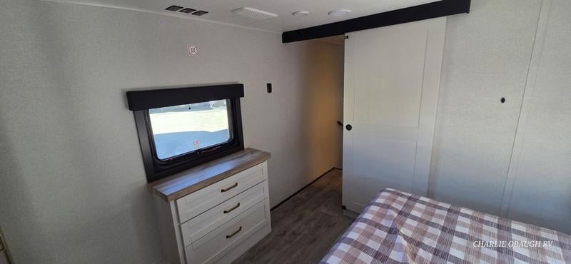 New 2026 Jayco Eagle Fifth Wheels 335LSTS - photo - 32