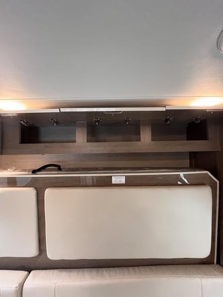 New 2023 Jayco Melbourne Prestige 24NP - photo - 34