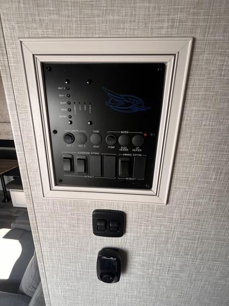 New 2025 Jayco EAGLE 31QCD - photo - 50