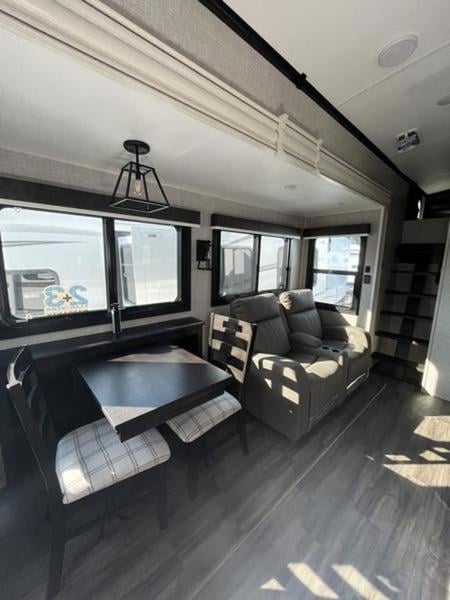 New 2023 Jayco North Point 373BHOK - photo - 7