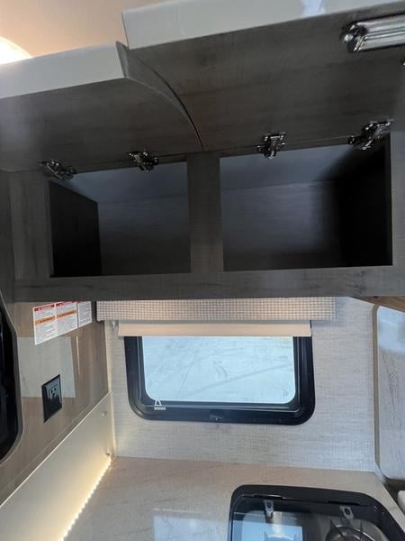New 2023 Jayco Melbourne Prestige 24NP - photo - 16