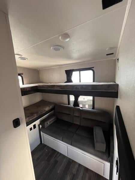 New 2025 Jayco EAGLE 31QCD - photo - 42
