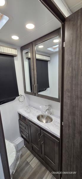 New 2026 Jayco Greyhawk 29MV - photo - 28