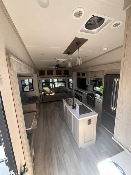 New 2023 Forest River Rockwood Signature 8294BS - photo - 15