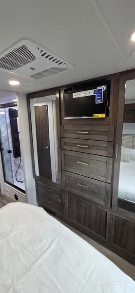 New 2026 Jayco Greyhawk 29MV - photo - 26