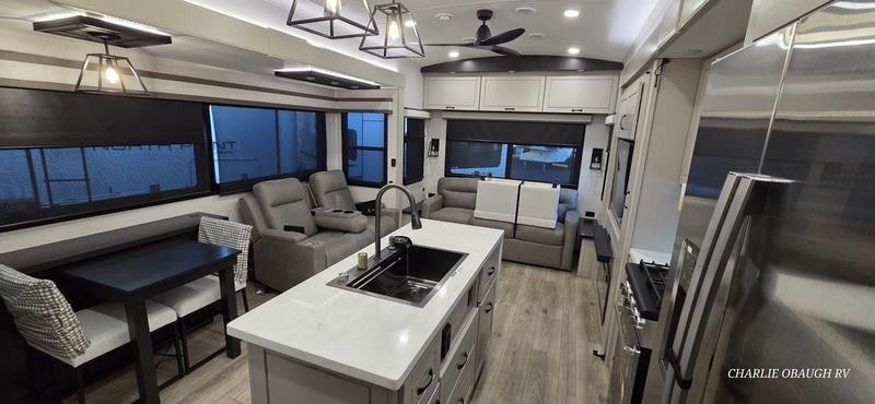 New 2026 Jayco North Point 377RLBH - photo - 10