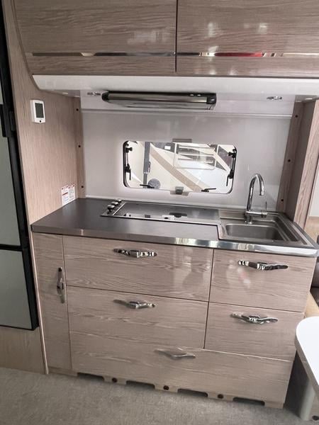 Pre-Owned 2020 nuCamp AVIA - photo - 7