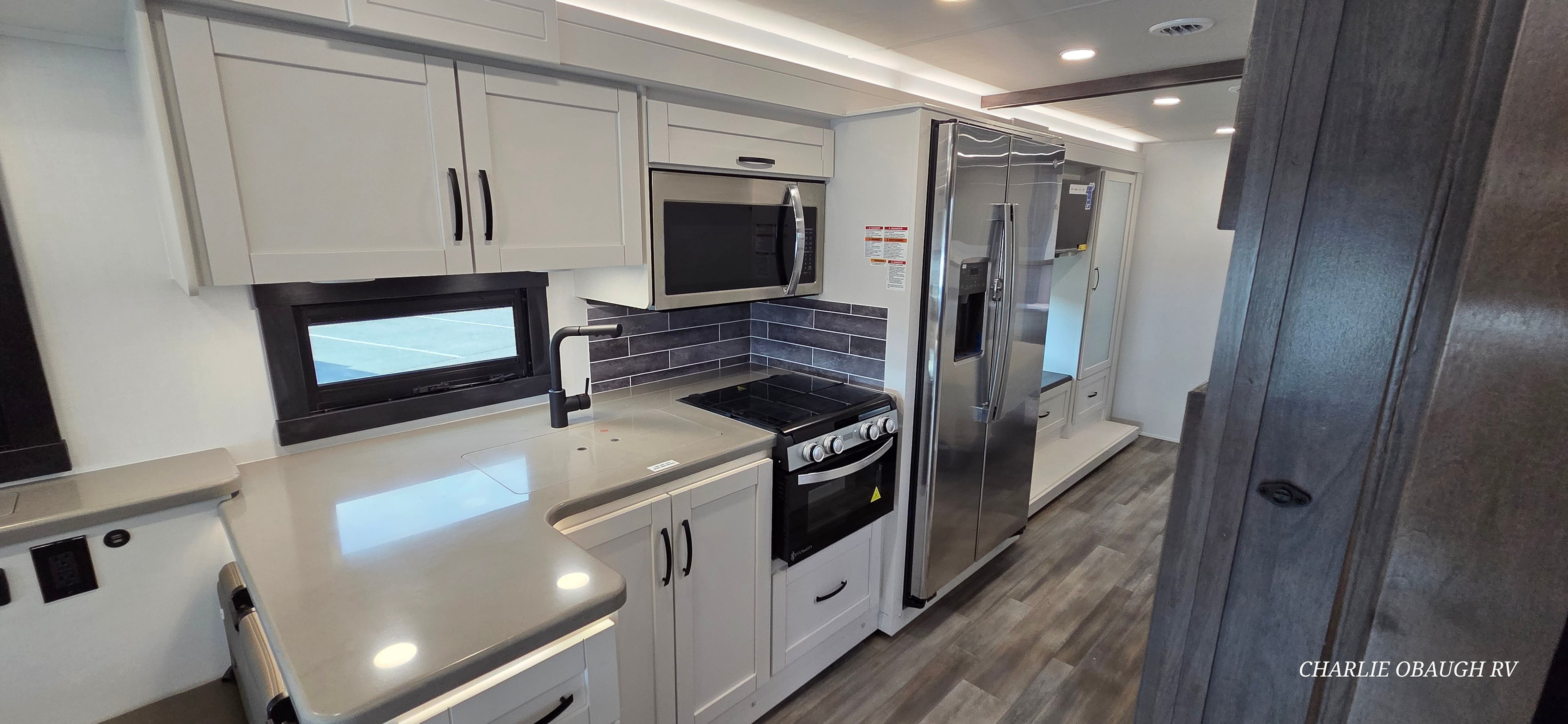 New 2026 Jayco Precept 36C - photo - 24