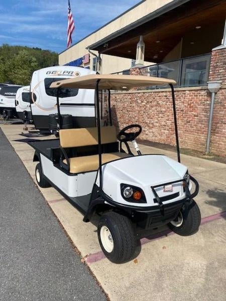 2024 Cushman® SHUTTLE 2 ELITE Photo in Staunton VA 24401