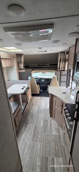 Pre-Owned 2019 Forest River Forester 2501TS Chevy - photo - 17