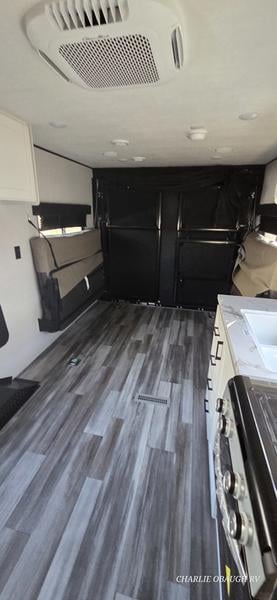 New 2026 Jayco Jay Flight SLX 265TH Toy Hauler - photo - 8