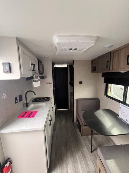 New 2024 Jayco Jay Flight SLX 174BH - photo - 18