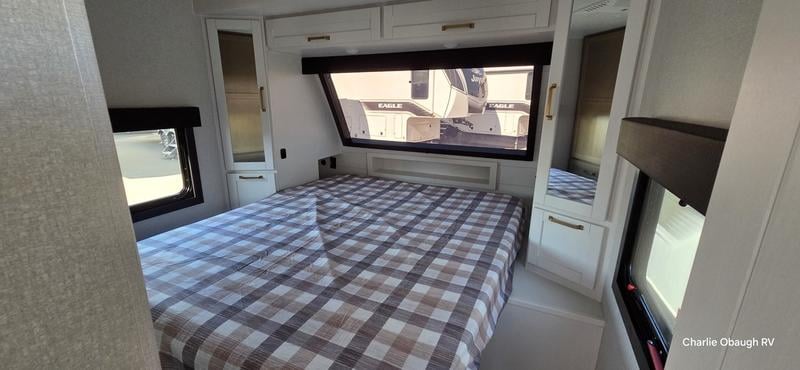 New 2026 Jayco Eagle HT Travel Trailers 312BHOK - photo - 23