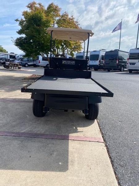 New 2024 Cushman® SHUTTLE 2 ELITE - photo - 12