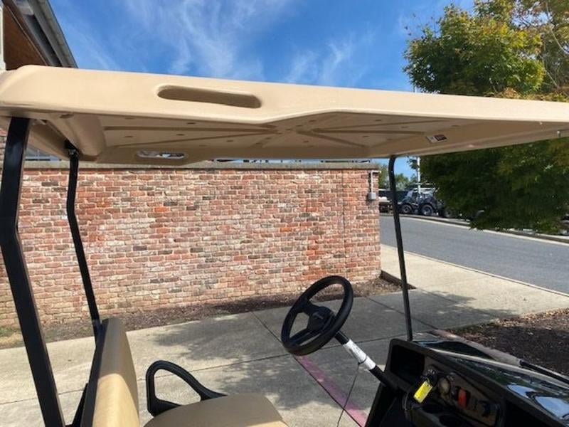 New 2024 Cushman® SHUTTLE 2 ELITE - photo - 7