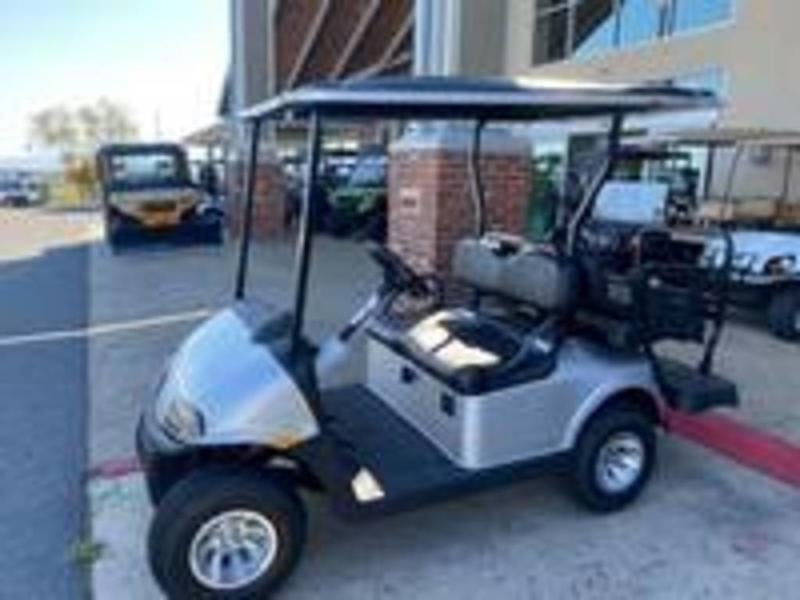 New 2023 E-Z-GO Valor® EX1 Gas - photo - 17