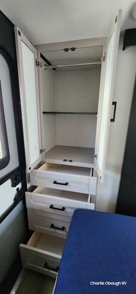 New 2026 Jayco Jay Feather 26RL - photo - 24