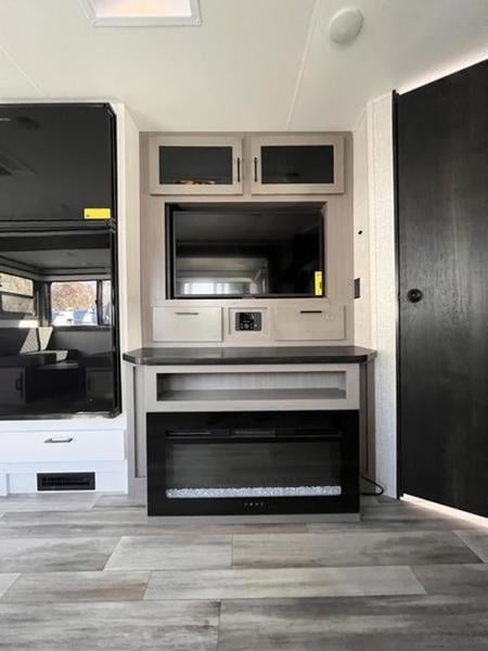 New 2024 Jayco Jay Feather 27BHB - photo - 16